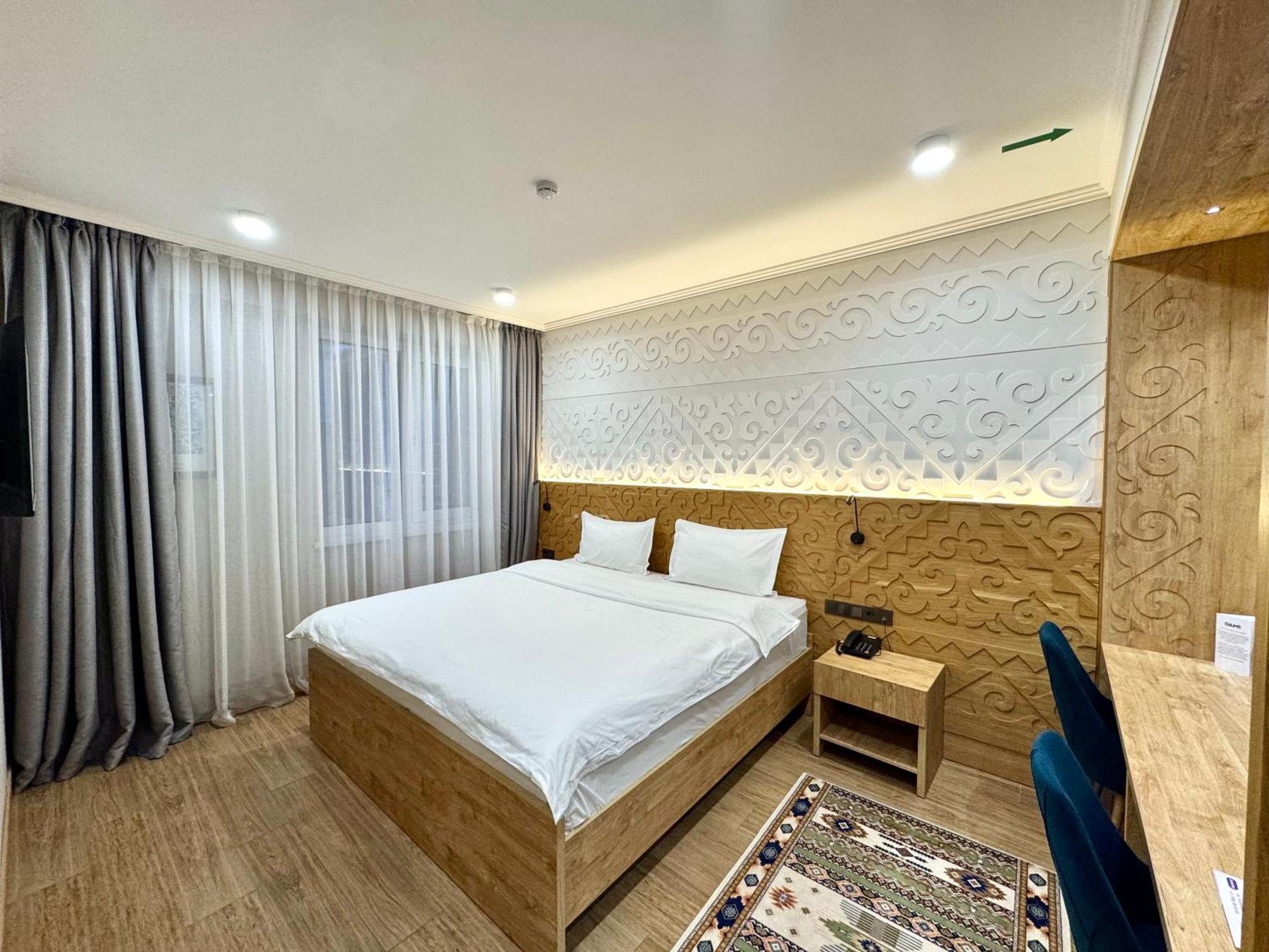 Dami Almaty Hotel Exterior foto